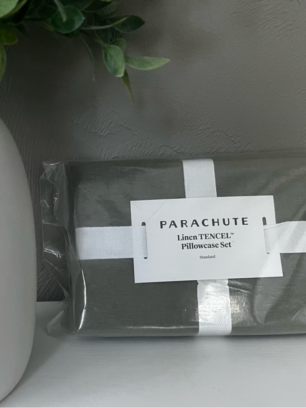Parachute  Moss Standard linen Pillowcase Set